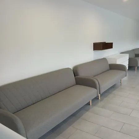 Almadrava Apartmán *