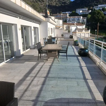 Almadrava Apartmán